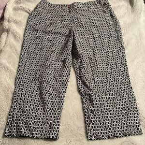 Krazy Larry Capri pants 10